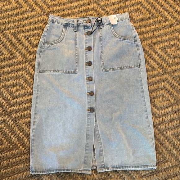 Light Blue Denim Happily Grey Button-Front Skirt - Picture 1 of 2